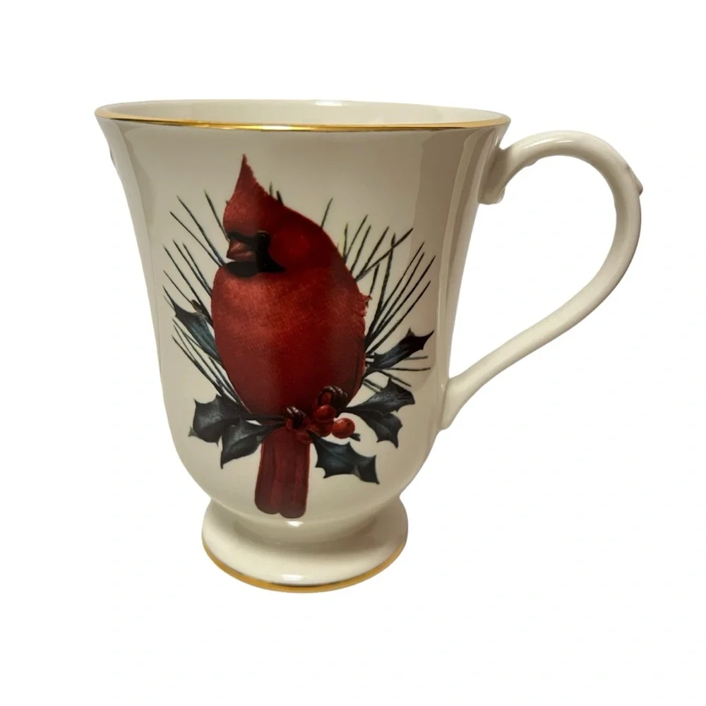 Lenox Winter Greetings Cardinal Footed Coffee Mug 10 ounces
